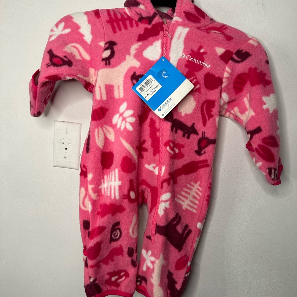 NWT Infant Columbia fleece onesie